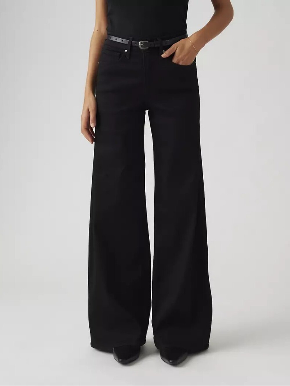 Women's Levis 318 Shaping Wide Leg Jeans